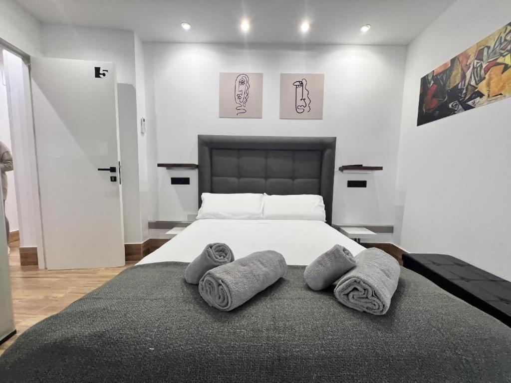Ilustre Rooms Màlaga Pokoj fotografie